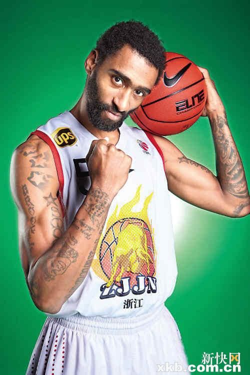 包含赛地聚焦——CBA季后赛国际比赛日热度飙升，巴塞罗那防线松动，信心回归，赛季目标并未改变的词条