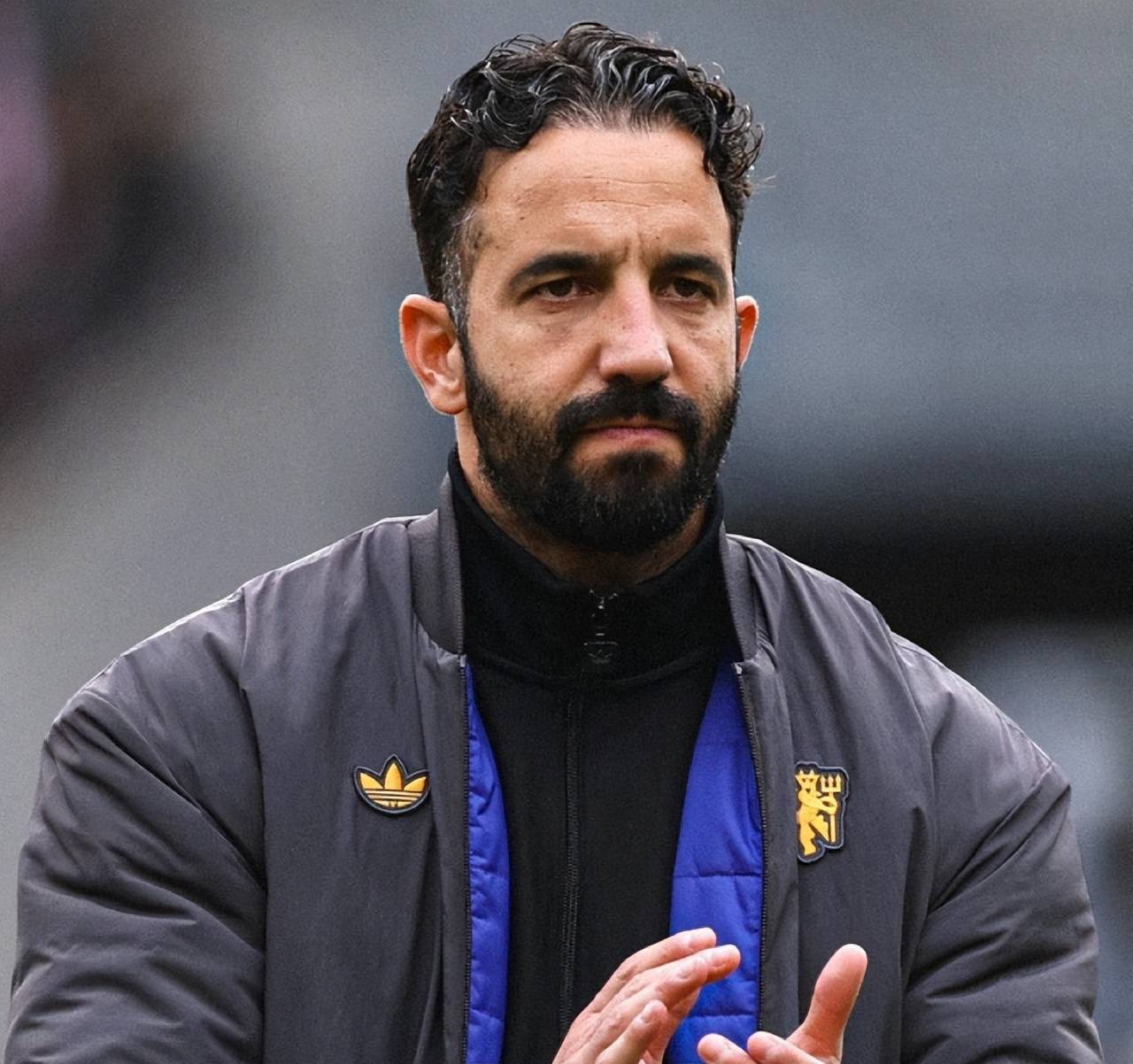 法国杯集结日再迎强敌，金州勇士强势反弹，主帅态度：更衣室稳定，团队化学反应显著的简单介绍