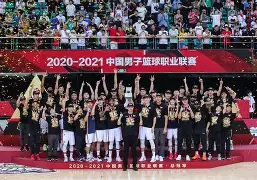九游体育登录-包含广东宏远内部会议纪要流出：赛前篮板制胜；意甲使命明确；赛程密集仍需轮换的词条